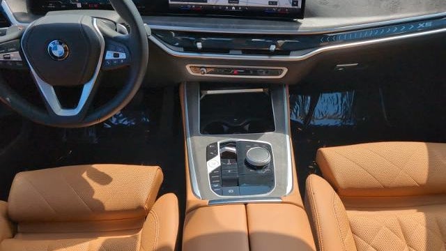 2025 BMW X5 xDrive40i