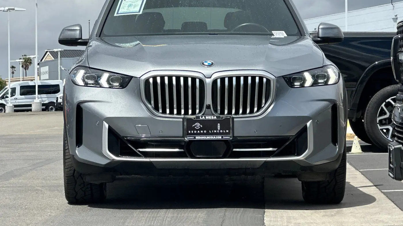 2025 BMW X5 xDrive40i
