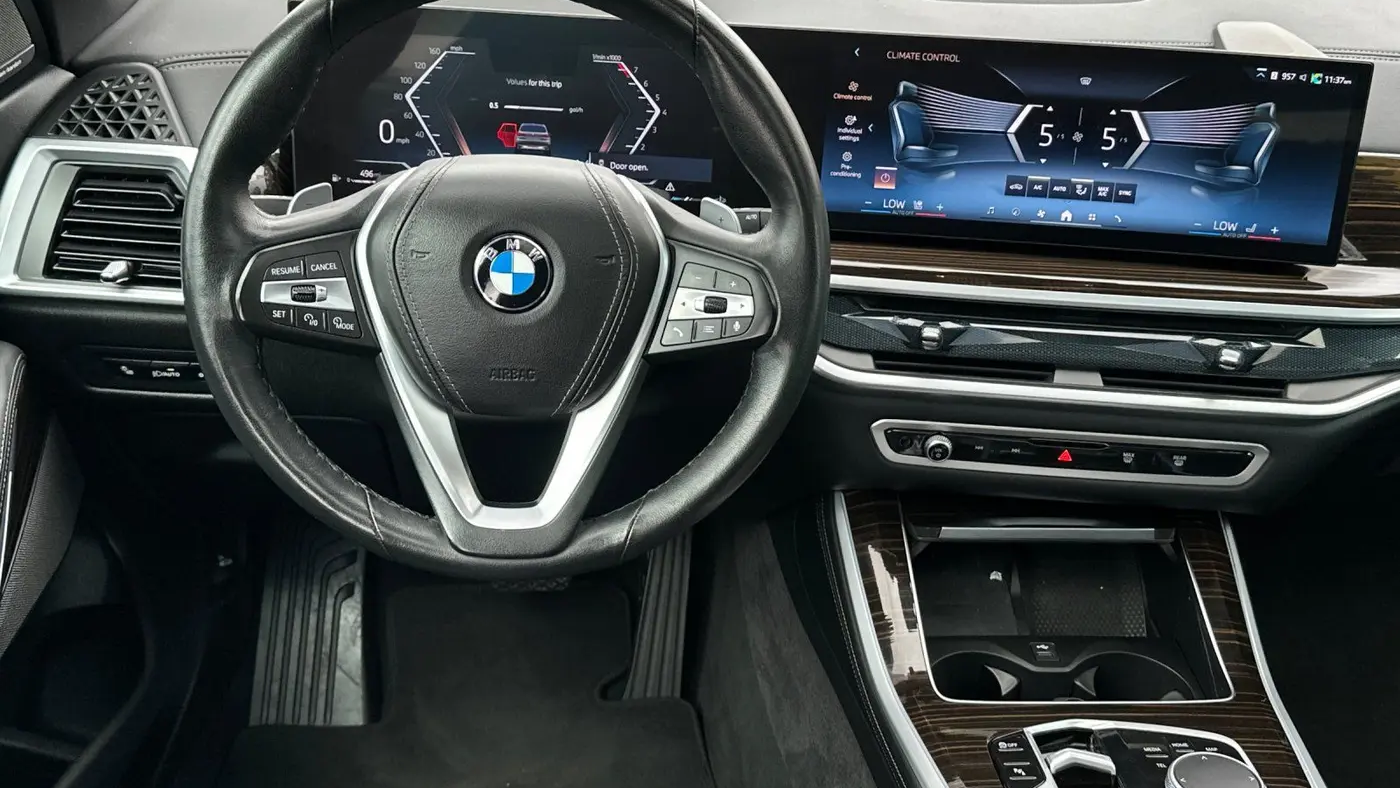 2025 BMW X5 xDrive40i