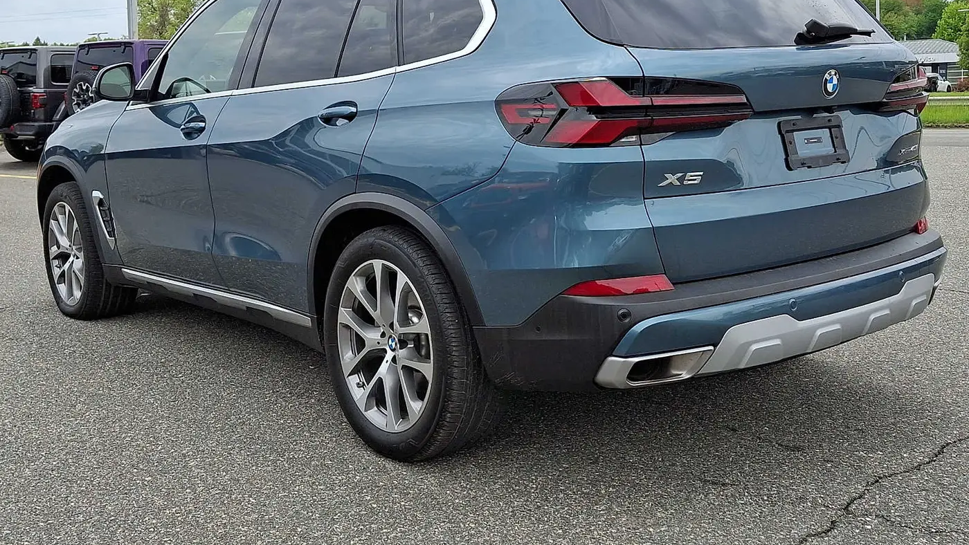 2025 BMW X5 xDrive40i