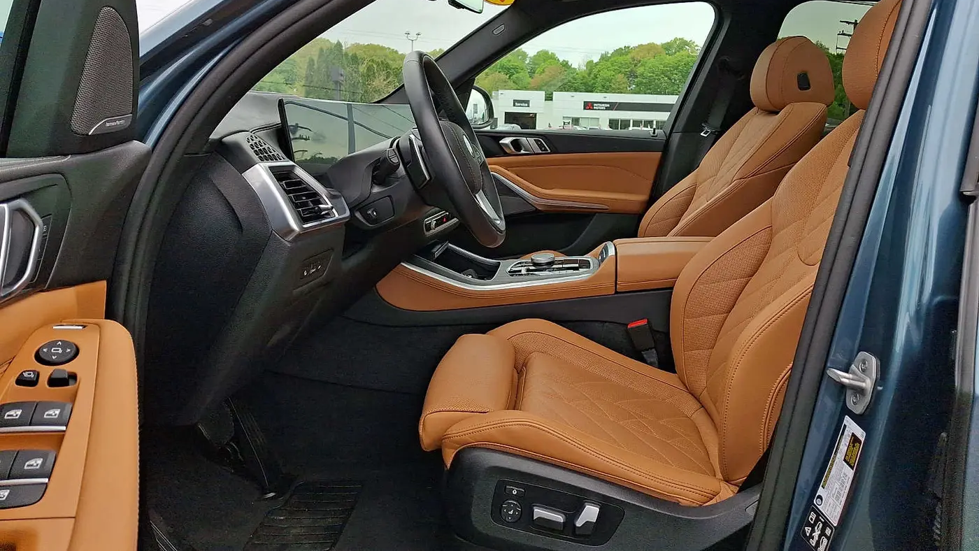 2025 BMW X5 xDrive40i