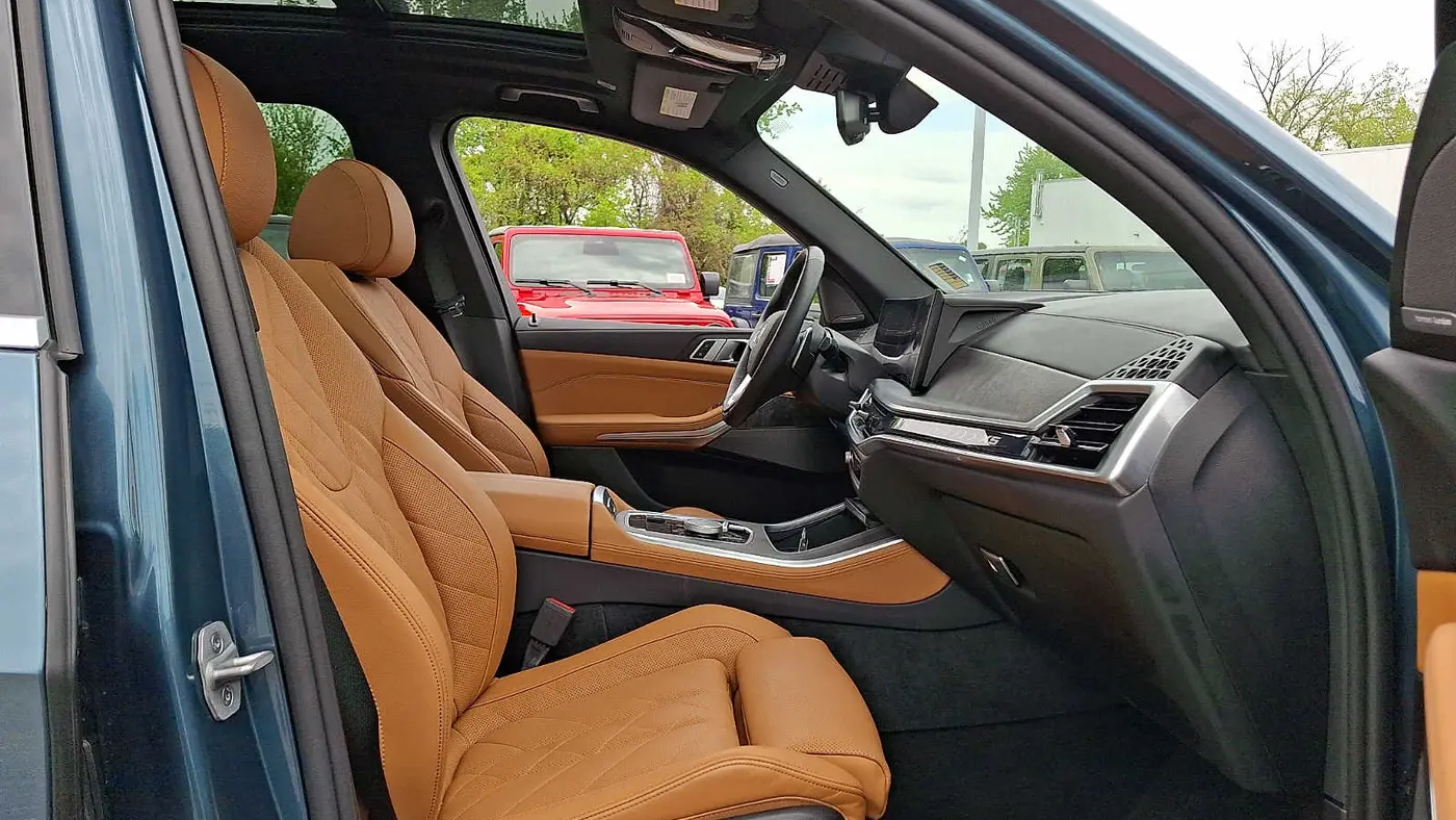 2025 BMW X5 xDrive40i