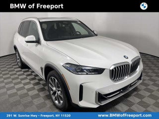 2026 BMW X5 with Alpine White Exterior