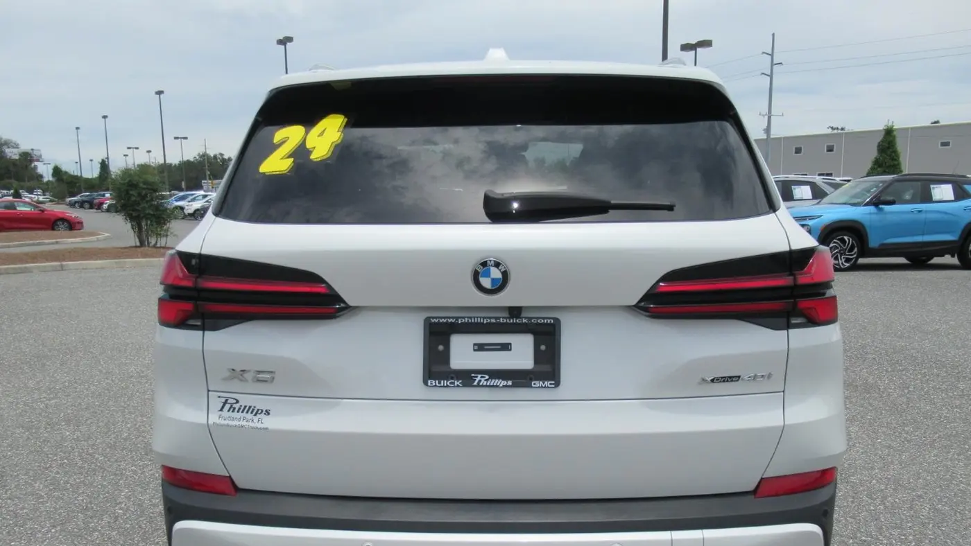 2024 BMW X5 xDrive40i