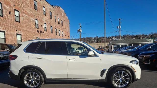 2025 BMW X5 xDrive40i