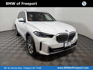 2024 BMW X5 with Alpine White Exterior