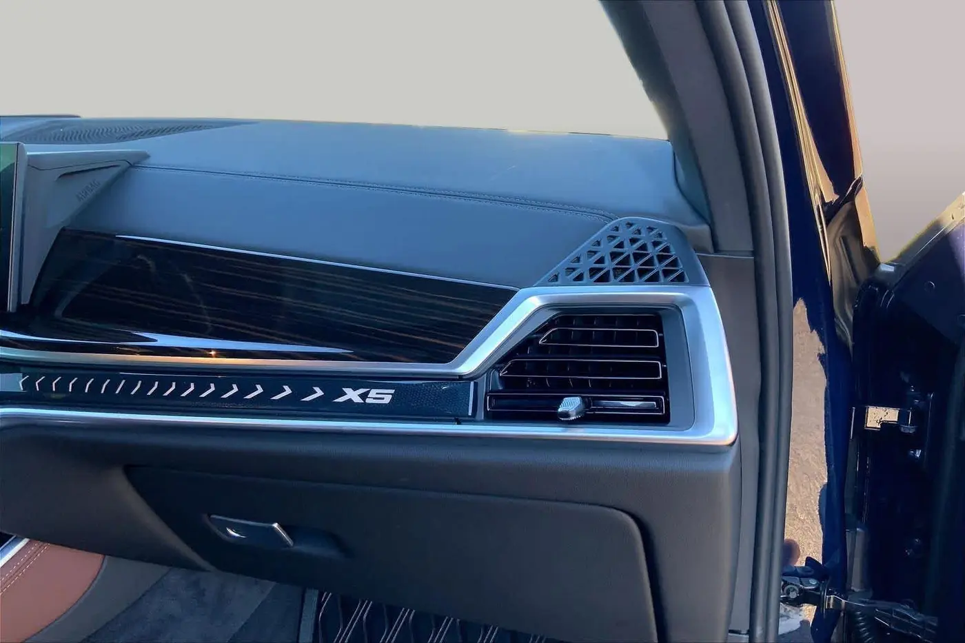 2025 BMW X5 - $60,901
