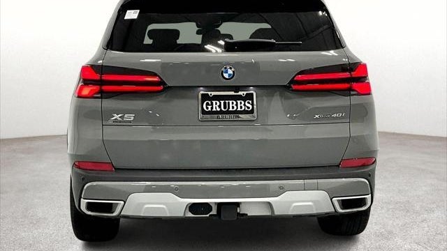 2025 BMW X5 xDrive40i