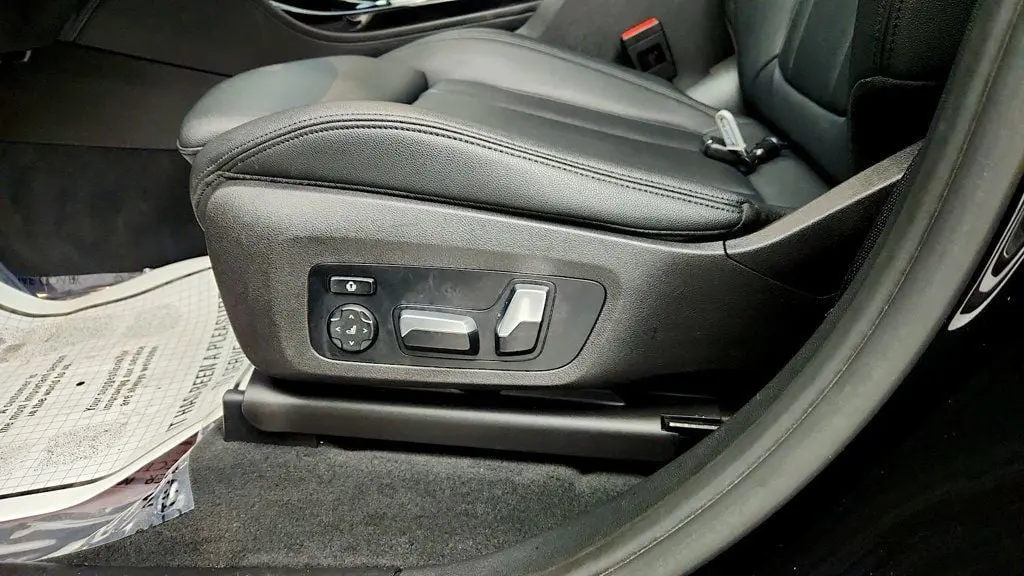 2020 BMW X4 - $17,995