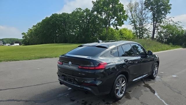 2021 BMW X4 xDrive30i