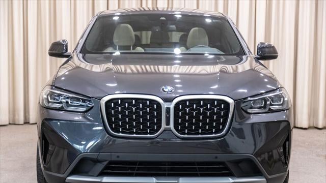 2023 BMW X4 xDrive30i