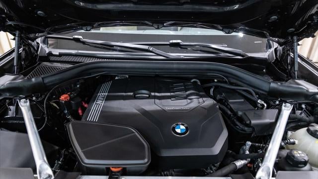 2023 BMW X4 xDrive30i