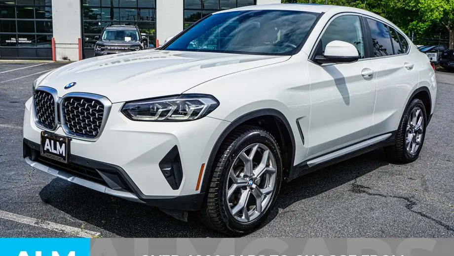 2025 BMW X4 xDrive30i