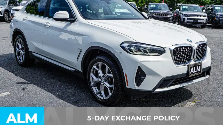 2025 BMW X4 xDrive30i