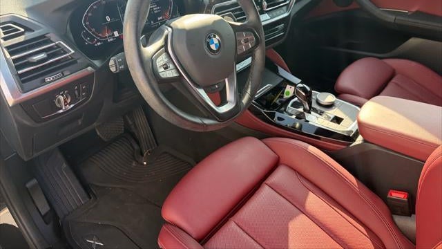 2022 BMW X4 xDrive30i