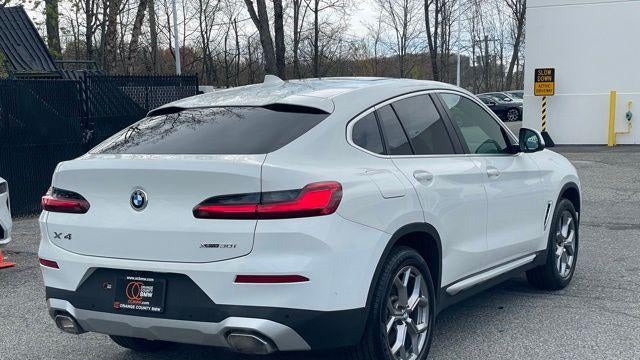 2023 BMW X4 xDrive30i