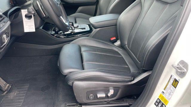 2023 BMW X4 xDrive30i