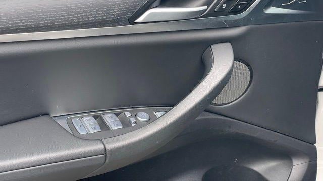 2023 BMW X4 xDrive30i