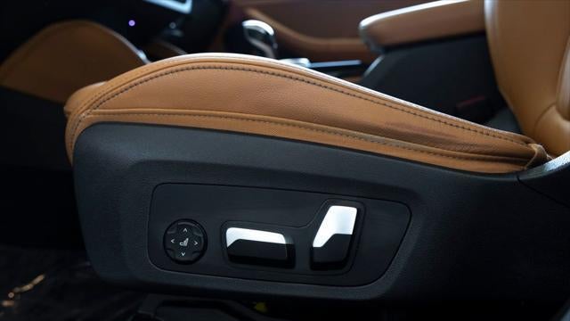 2023 BMW X4 xDrive30i
