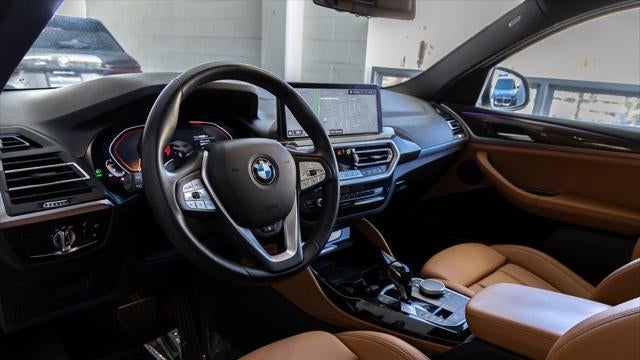 2023 BMW X4 xDrive30i