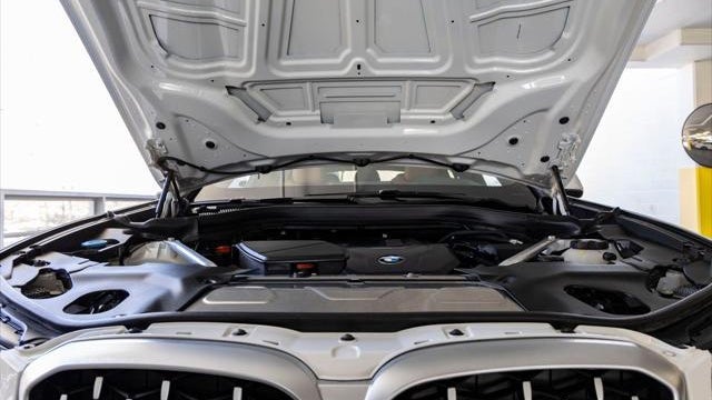 2023 BMW X4 xDrive30i