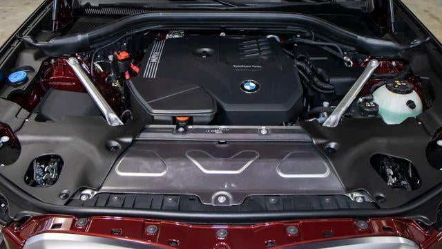 2025 BMW X4 xDrive30i