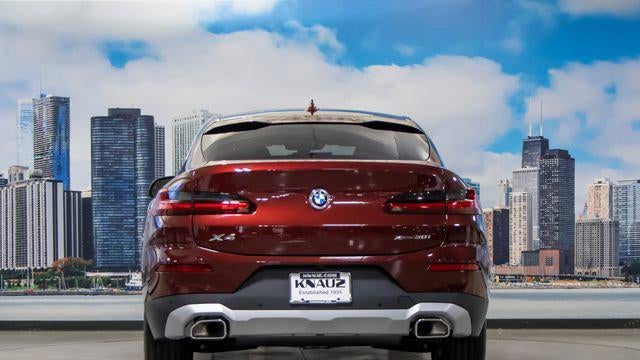 2025 BMW X4 xDrive30i