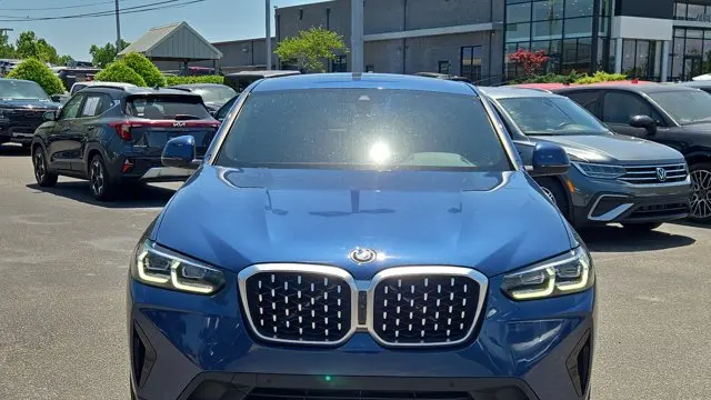 2022 BMW X4 xDrive30i