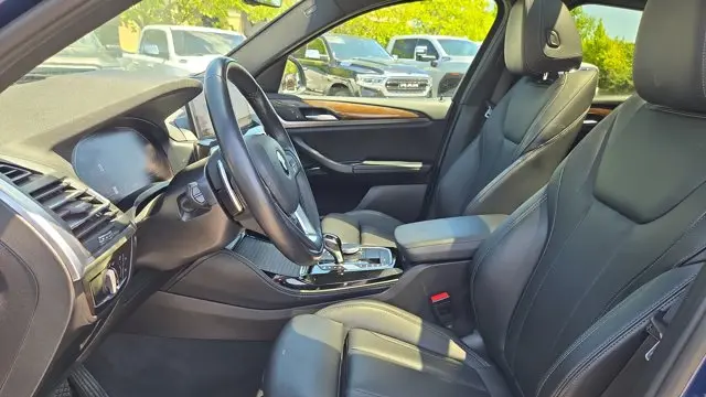 2022 BMW X4 xDrive30i