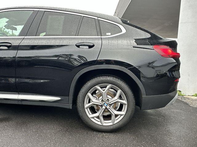 2023 BMW X4 - $39,895