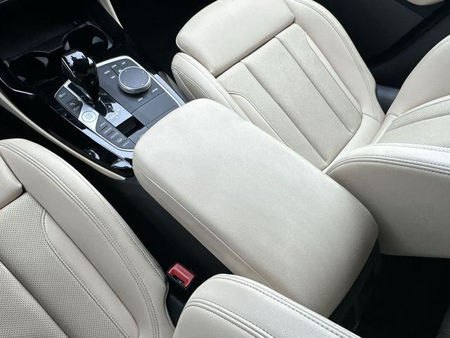 2023 BMW X4 - $39,895