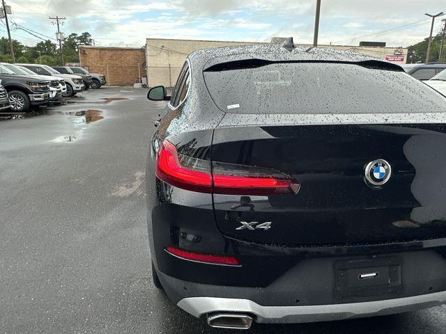 2023 BMW X4 - $39,895