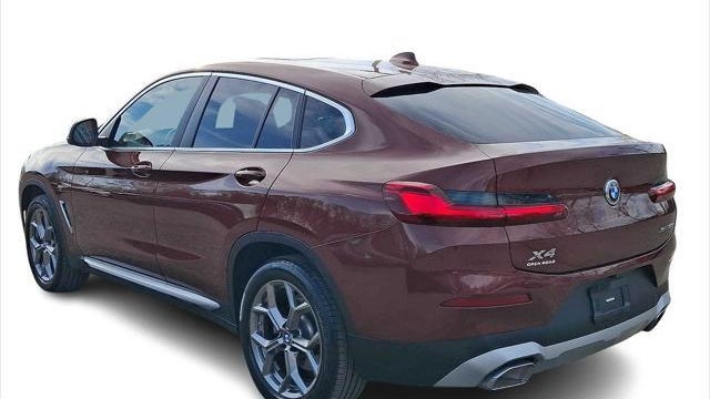 2023 BMW X4 xDrive30i