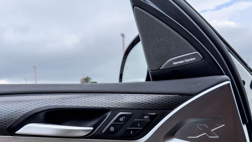 2023 BMW X4 xDrive30i