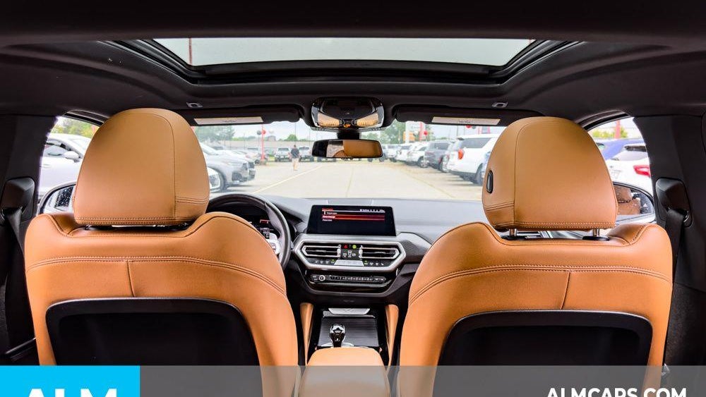 2023 BMW X4 xDrive30i