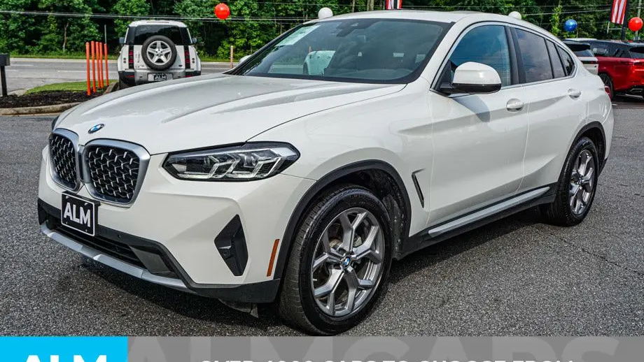 2025 BMW X4 xDrive30i