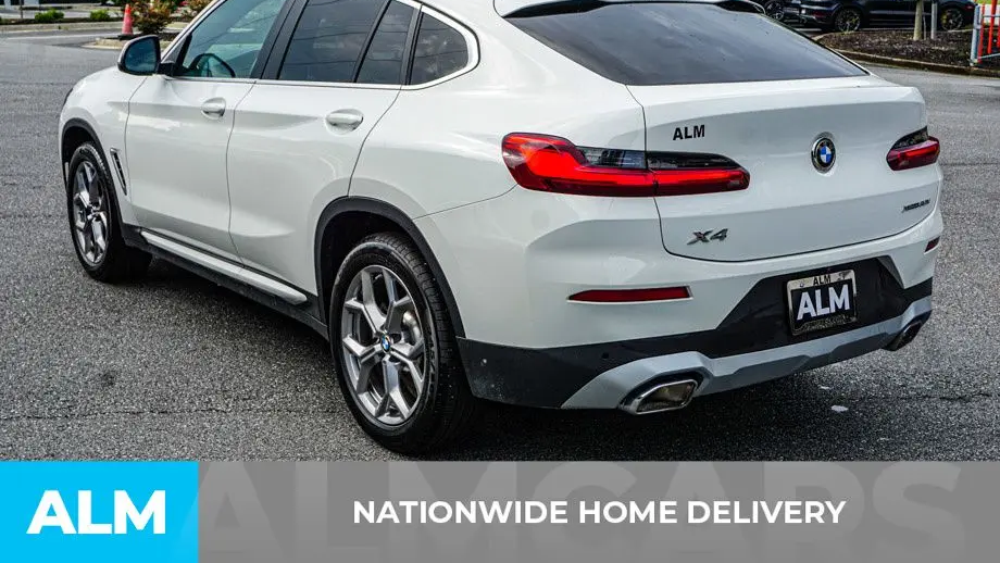 2025 BMW X4 xDrive30i