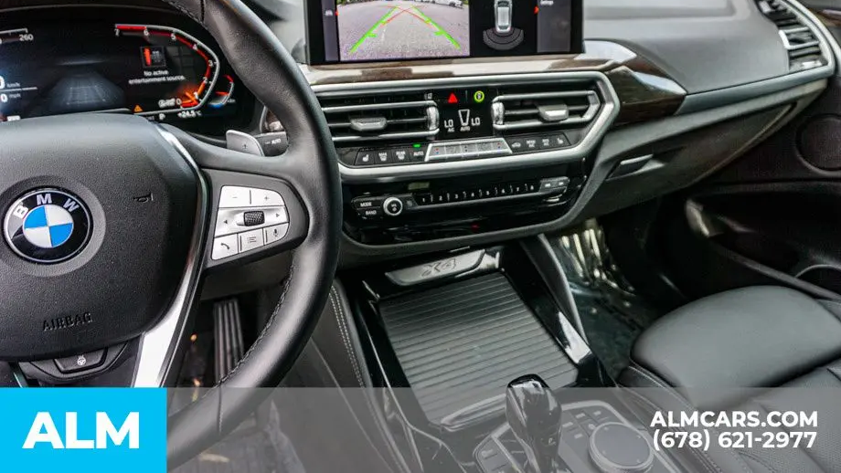 2025 BMW X4 xDrive30i