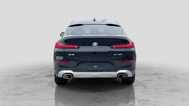 2022 BMW X4 xDrive30i