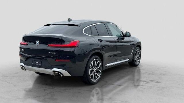 2022 BMW X4 xDrive30i