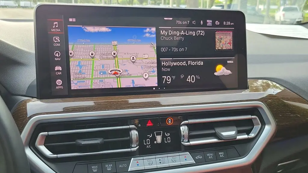 2023 BMW X4 xDrive30i