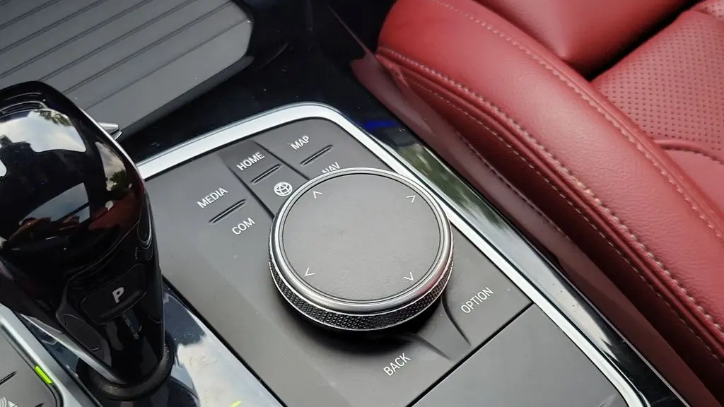 2023 BMW X4 xDrive30i