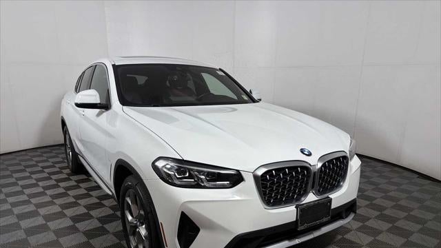 2023 BMW X4 xDrive30i