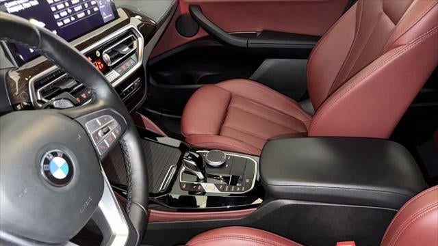 2023 BMW X4 xDrive30i