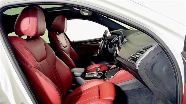 2023 BMW X4 xDrive30i