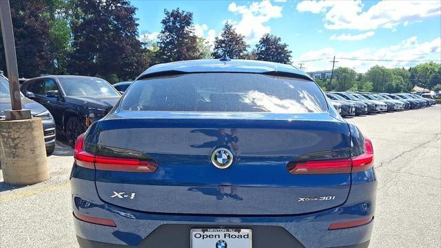2023 BMW X4 xDrive30i
