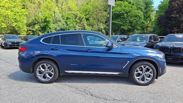 2023 BMW X4 xDrive30i