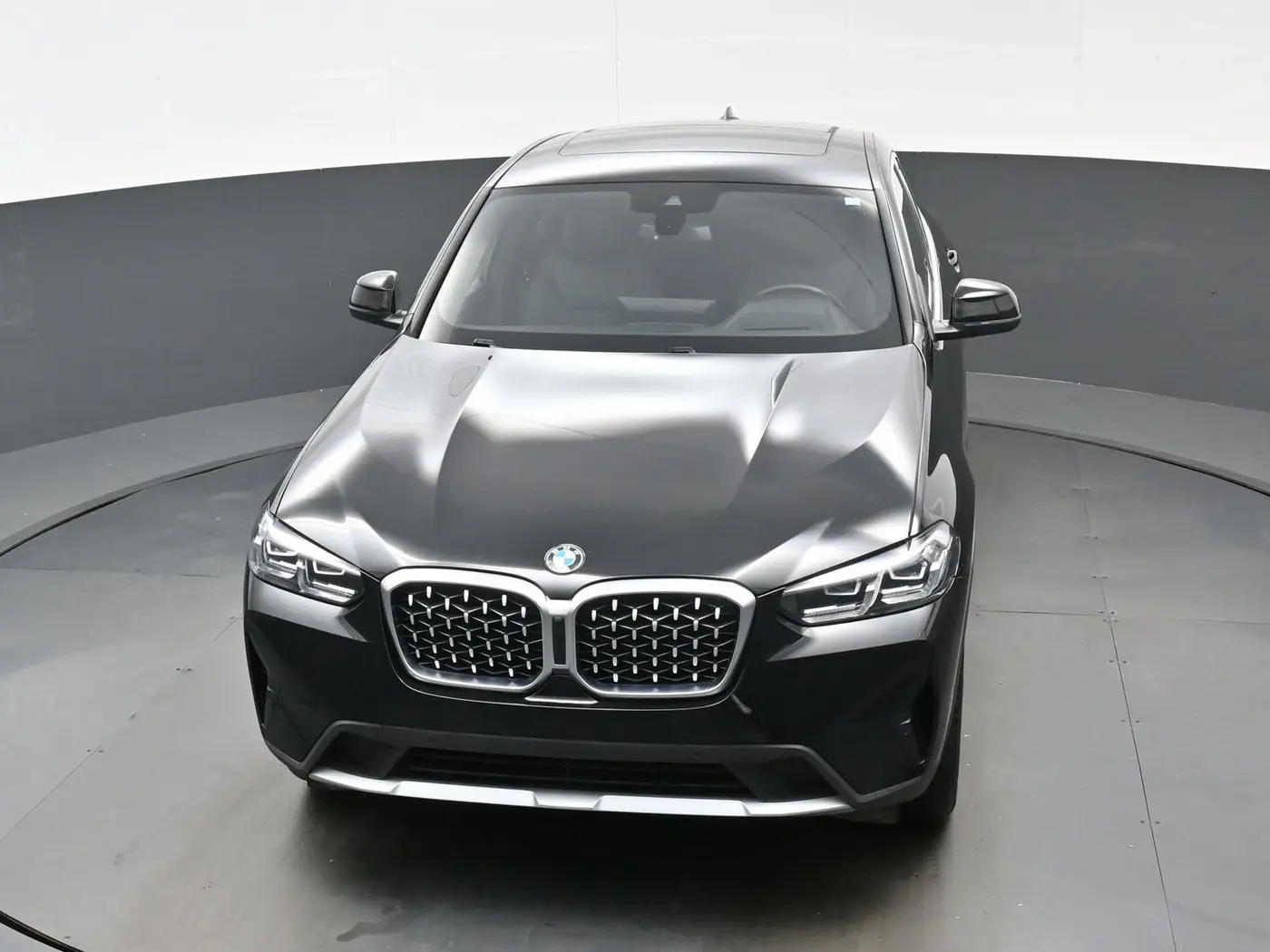 2025 BMW X4 - $44,190
