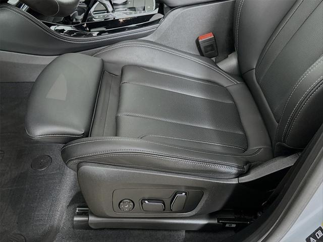 2024 BMW X4 - $40,520