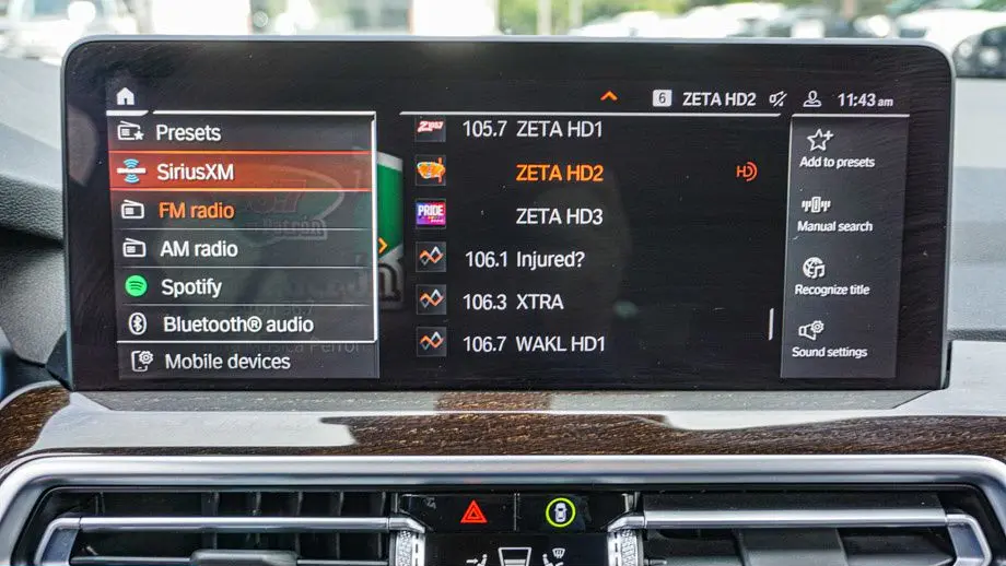 2025 BMW X4 xDrive30i